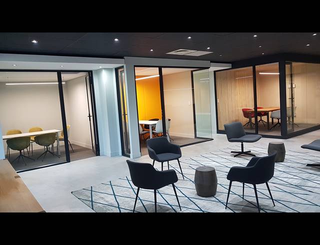 403M² OFFICE TO LET IN TYGER VALLEY